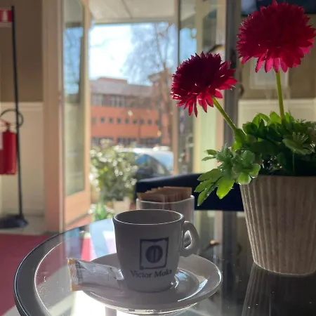 Aurelia 2* Milano