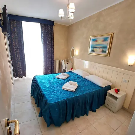 Aurelia Otel 2*